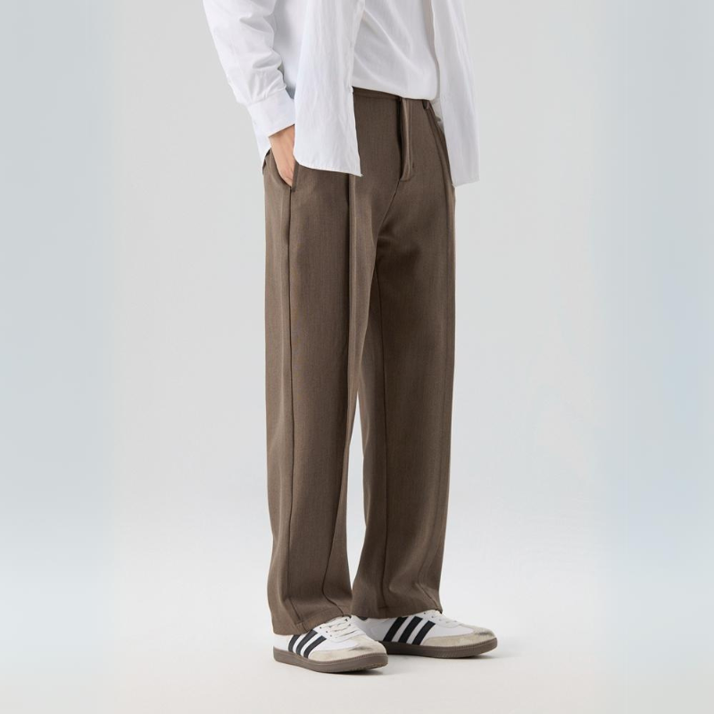 Men's Relaxed Fit Pleated Trousers - Vonnera