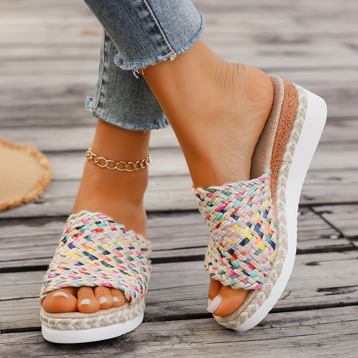 Women's Flat Sandals