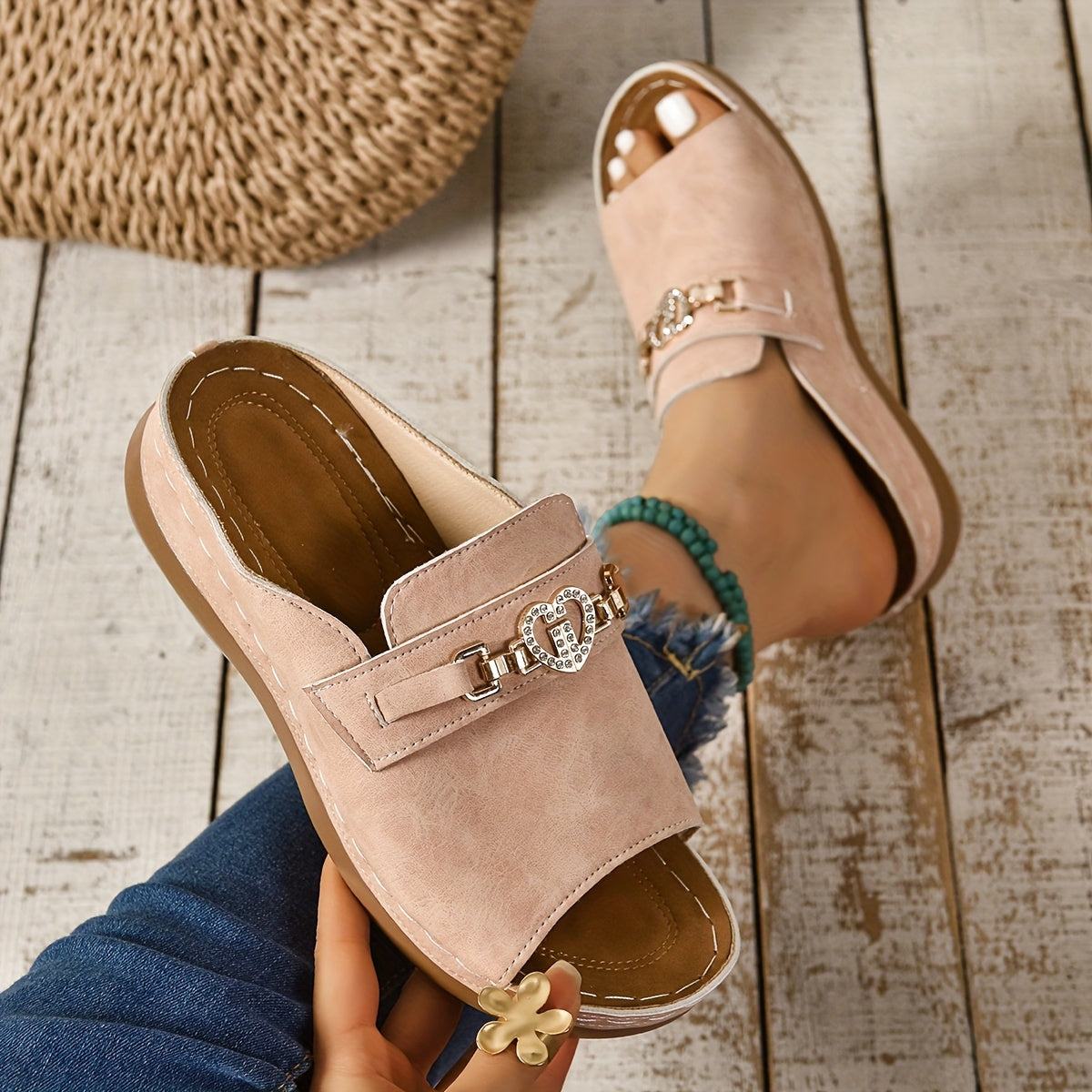 Women's Adjustable Flat Sandals - Vonnera