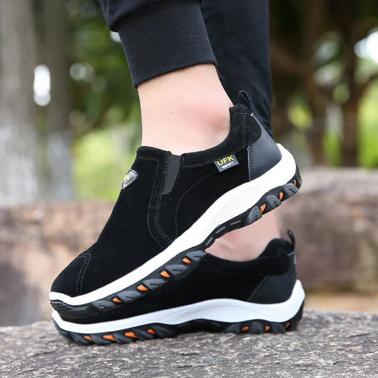 Men's Slip-On Sneakers Sporty Design - Vonnera
