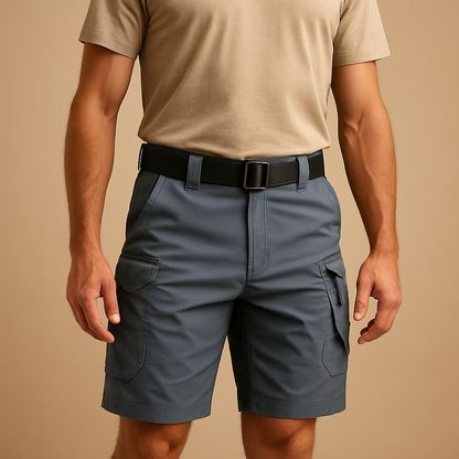 Men’s comfortable cargo shorts with multiple pockets, ideal for travel, outdoor use, and everyday casual wear.