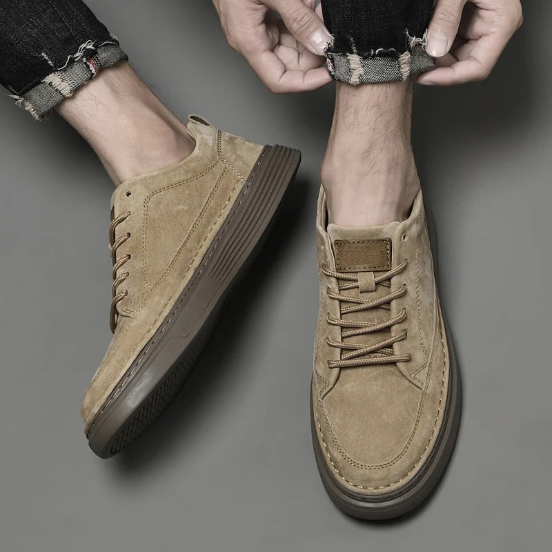 Men's Casual Lace Up Sneakers Contrast Sole Brown