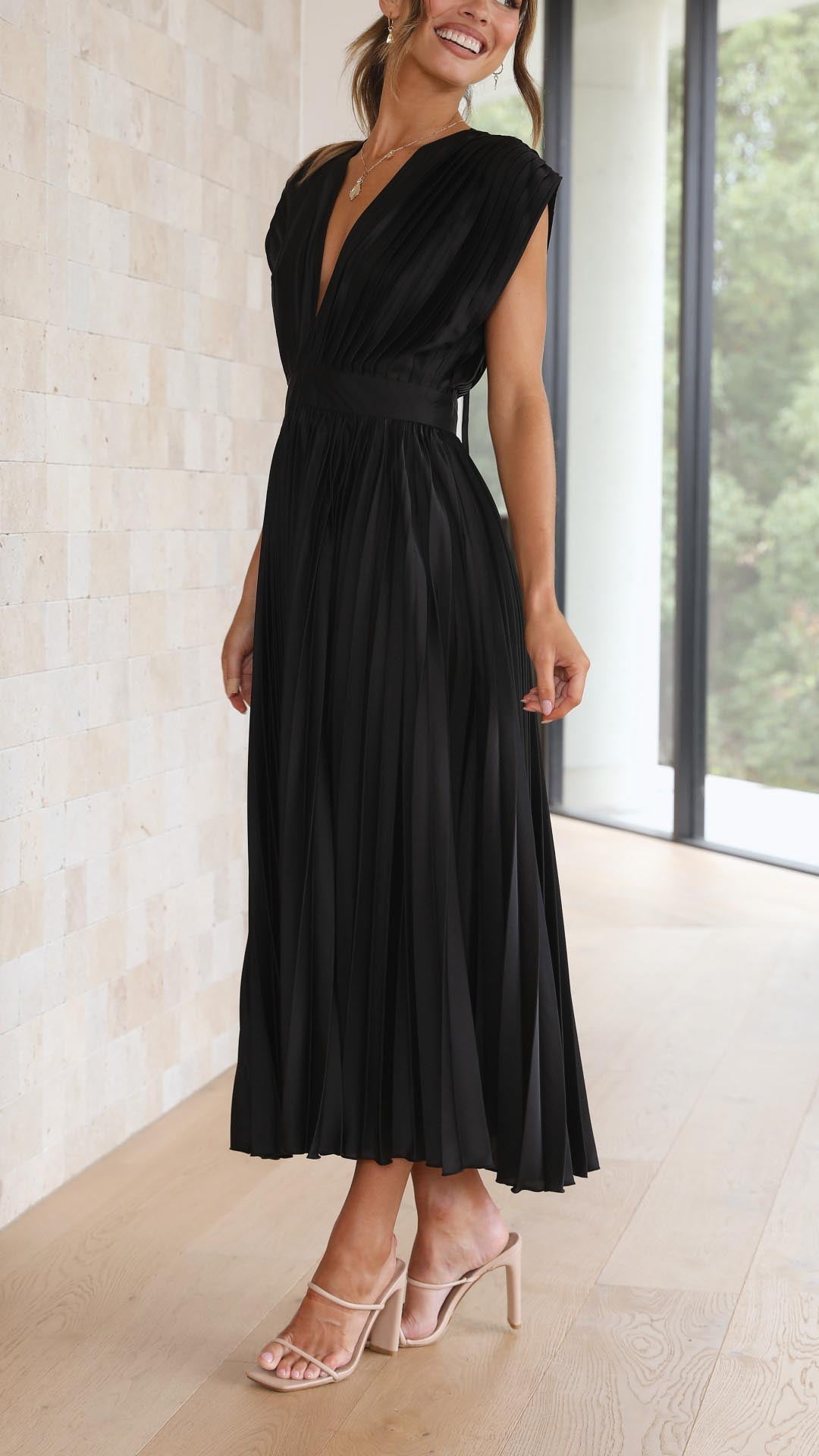 Women's V-Neck Midi Dress Fit And Flare
