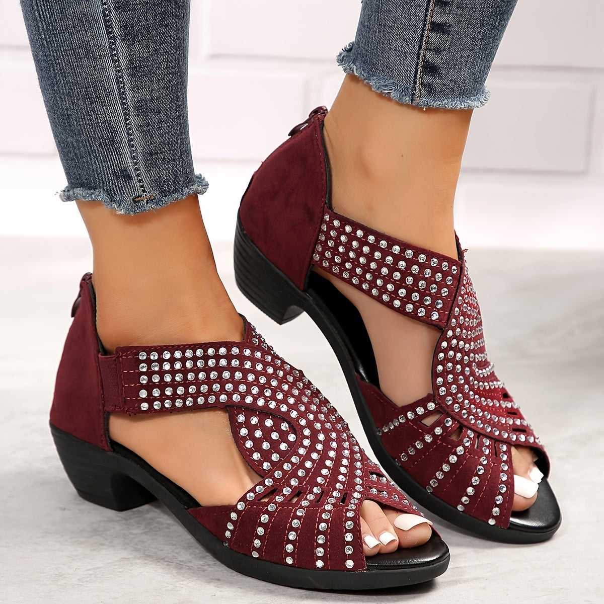 Avery Women's Adjustable Sandals