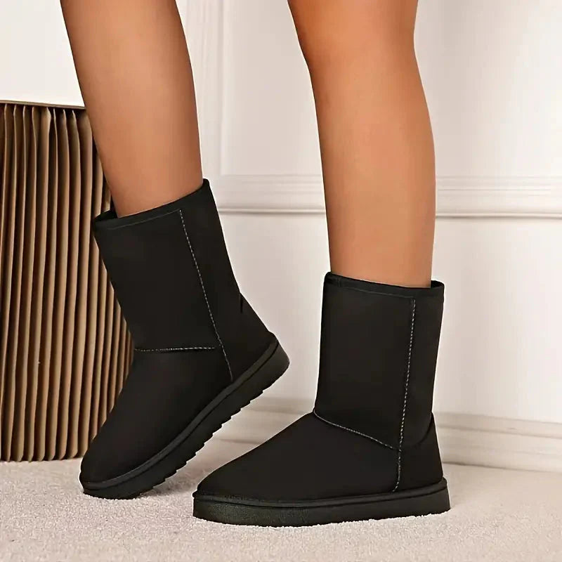 Women's Relaxed Fit Ankle Boots Warm Lined Black - Vonnera
