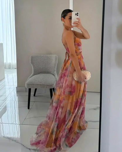 Chic Women's Maxi Dress with Textured Layers
