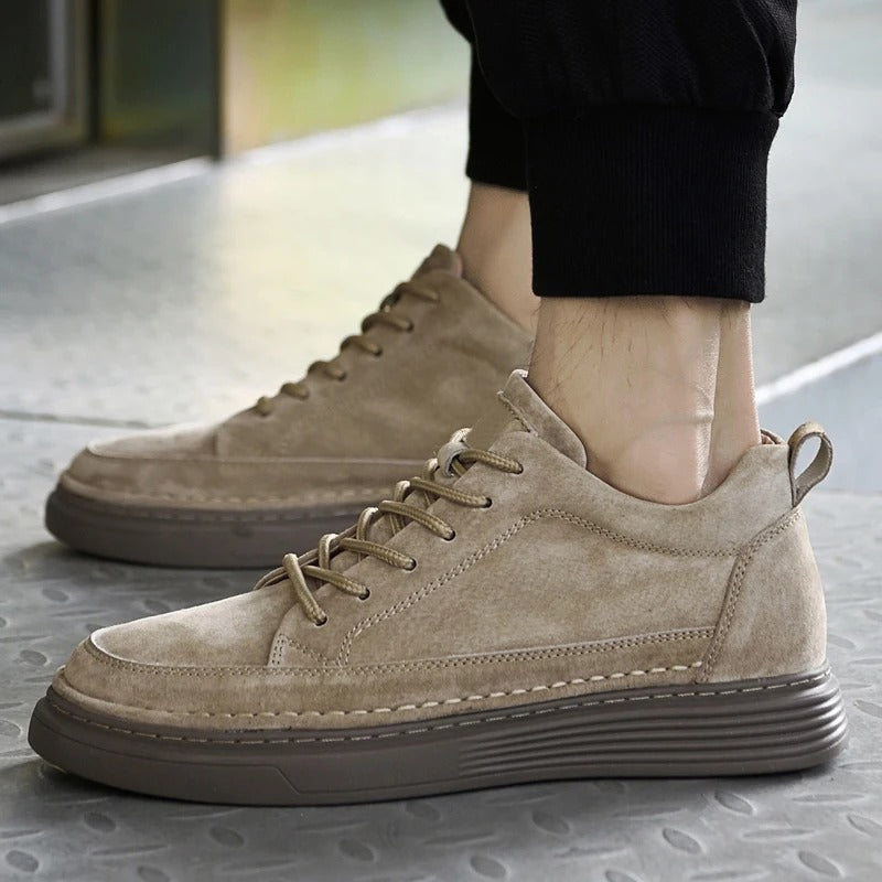 Men's Casual Lace Up Sneakers Contrast Sole Brown