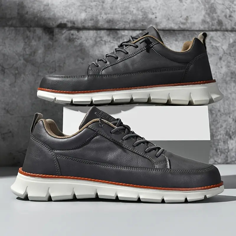 Men's Lace-Up Sneakers Rounded Toe