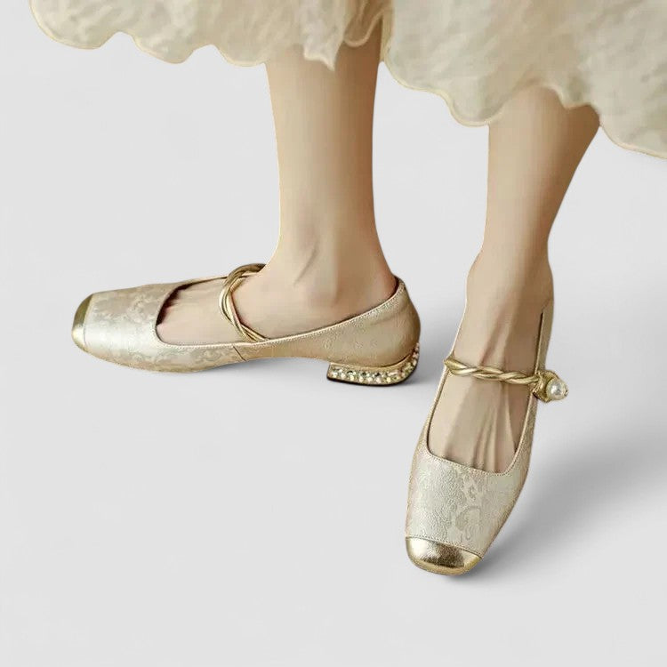 Women's Mary Jane Closed Toe Strap Shoes