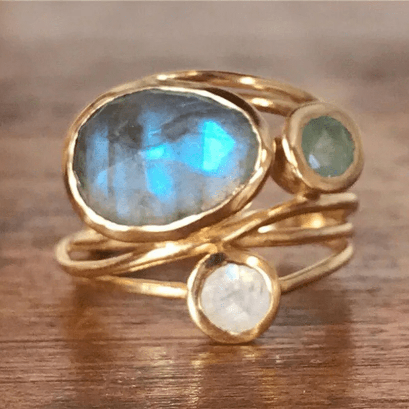Crystal Gold Ring - Vonnera