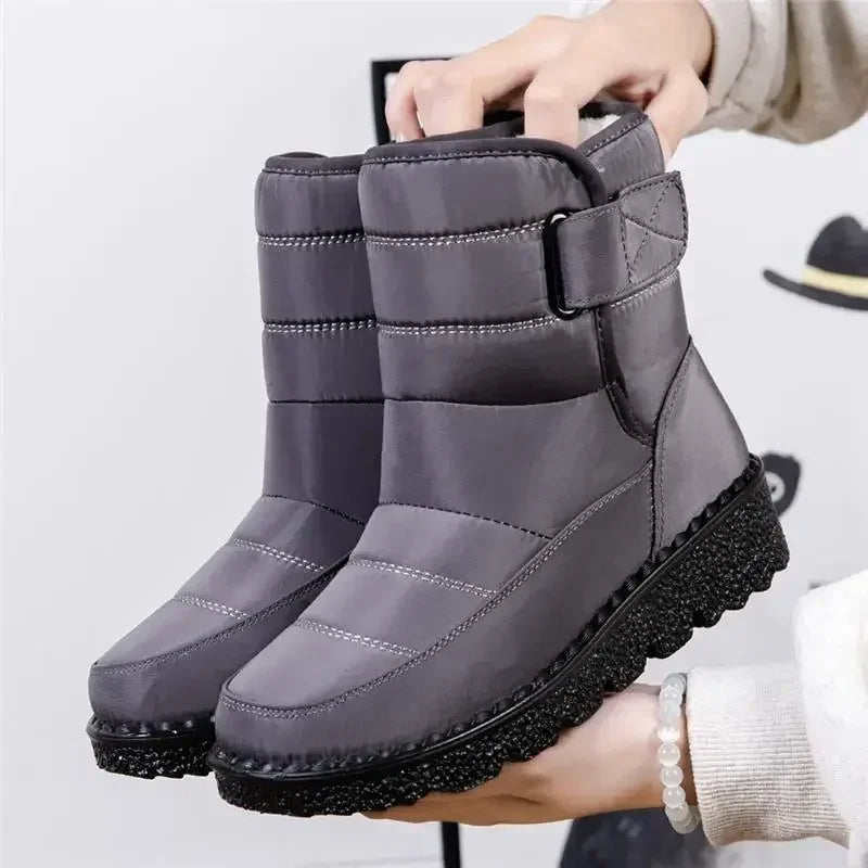 Women's Quilted Mid Calf Boots