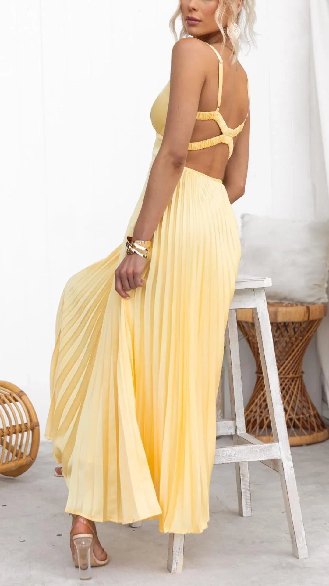 Women's Yellow Maxi Dress V-Neck