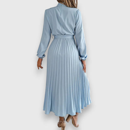 Elegant Women's Pleated Midi Dress