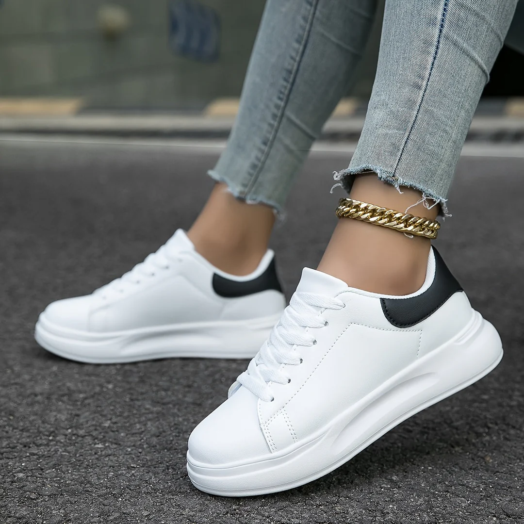 Women's Balance Sneakers