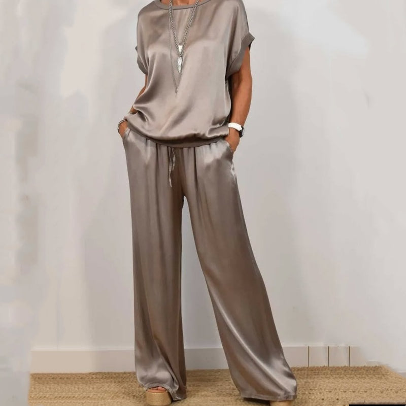 Image of Karen | Women's Loose Fit Two-Piece Set