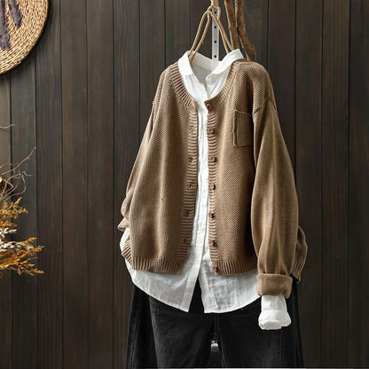 Women's Oversized Knit Cardigan With Pockets Button Front