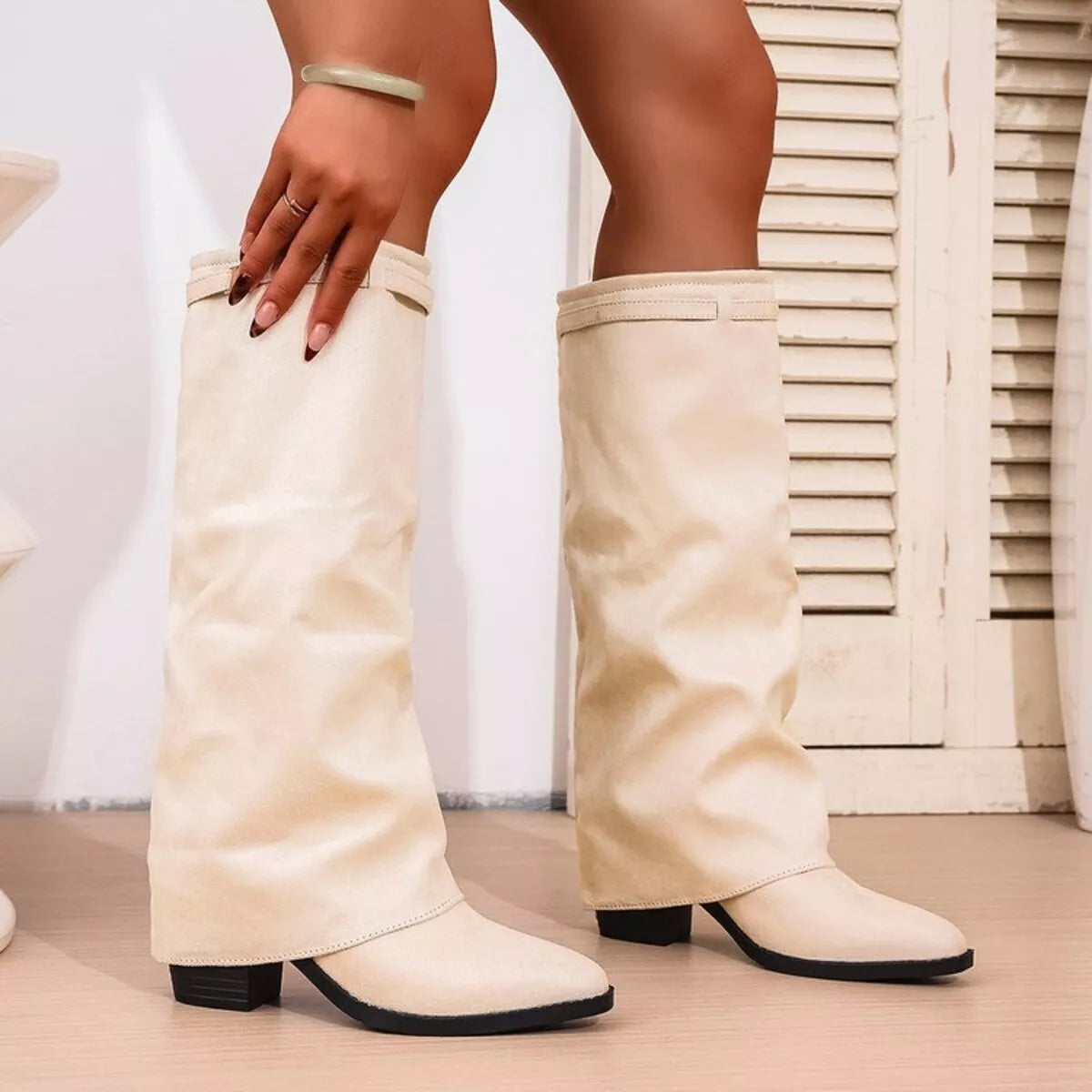 Women's Slouch Block Heel Knee High Boots - Vonnera