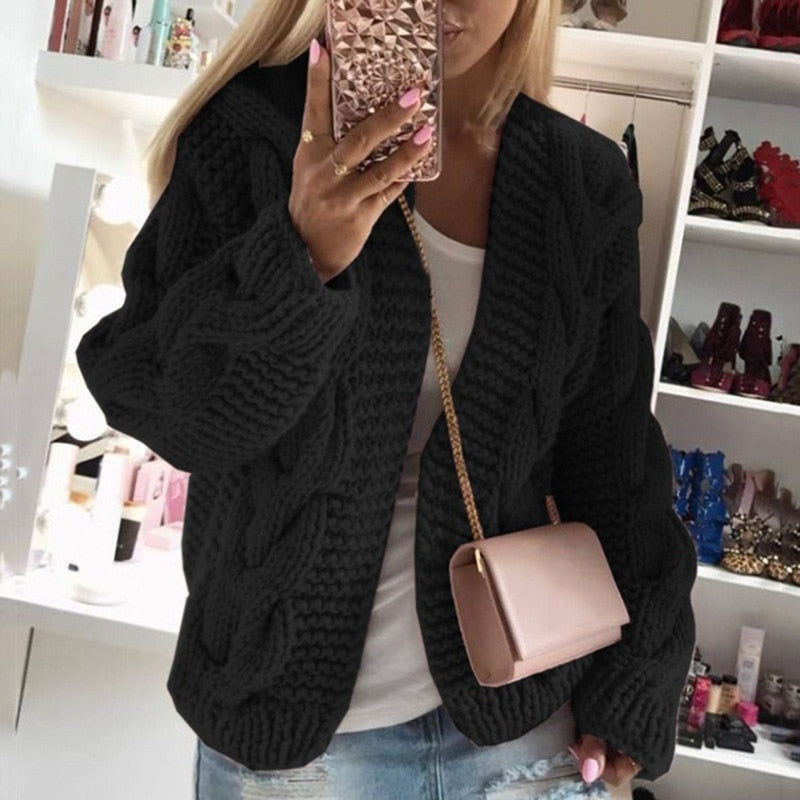 Women's Oversized Cable Knit Cardigan - Vonnera