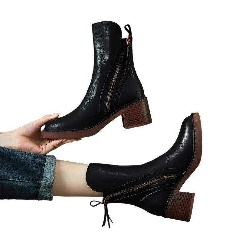 Elegant Women's Boots Black - Vonnera