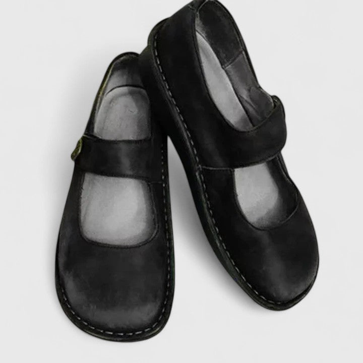 Women's Mary Jane Closed Toe Shoes Buckle Strap