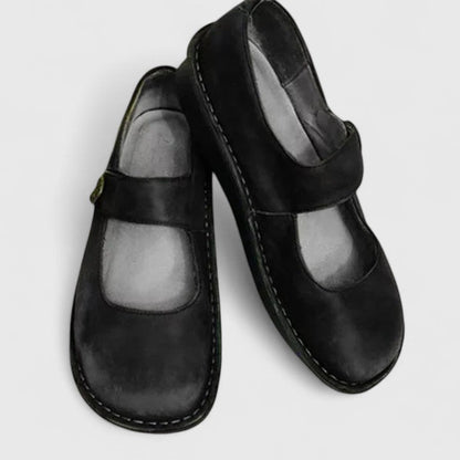 Women's Mary Jane Closed Toe Shoes Buckle Strap
