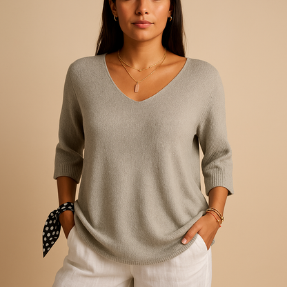 Women’s loose-fit luxury top with soft high-quality fabric and an elegant modern silhouette, ideal for casual and everyday wear.