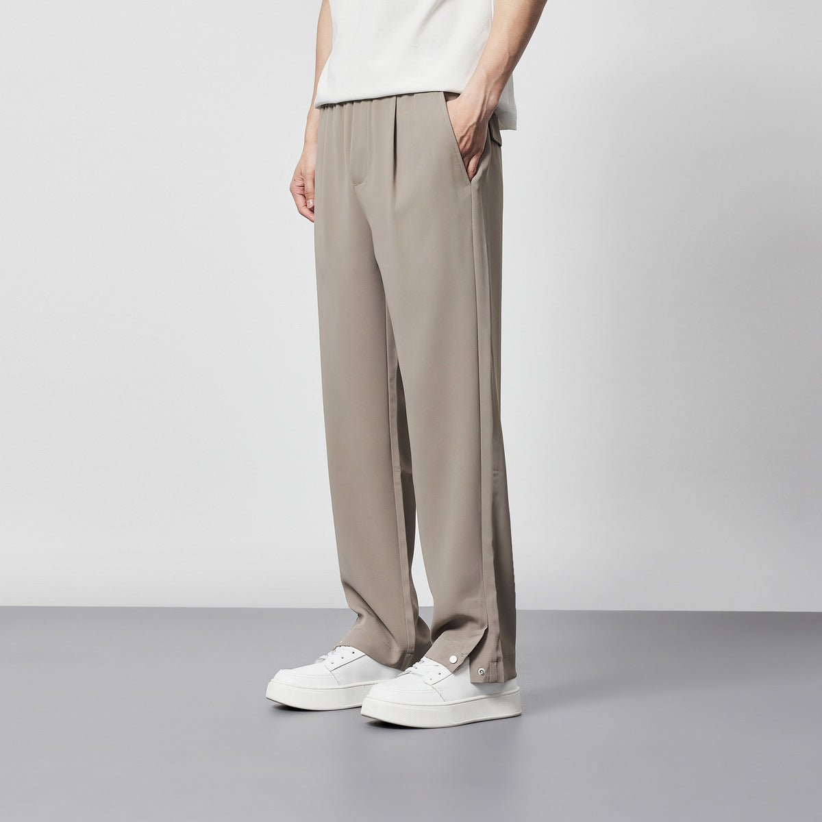 Image of Luther | Men's Pleated Drawstring Trousers