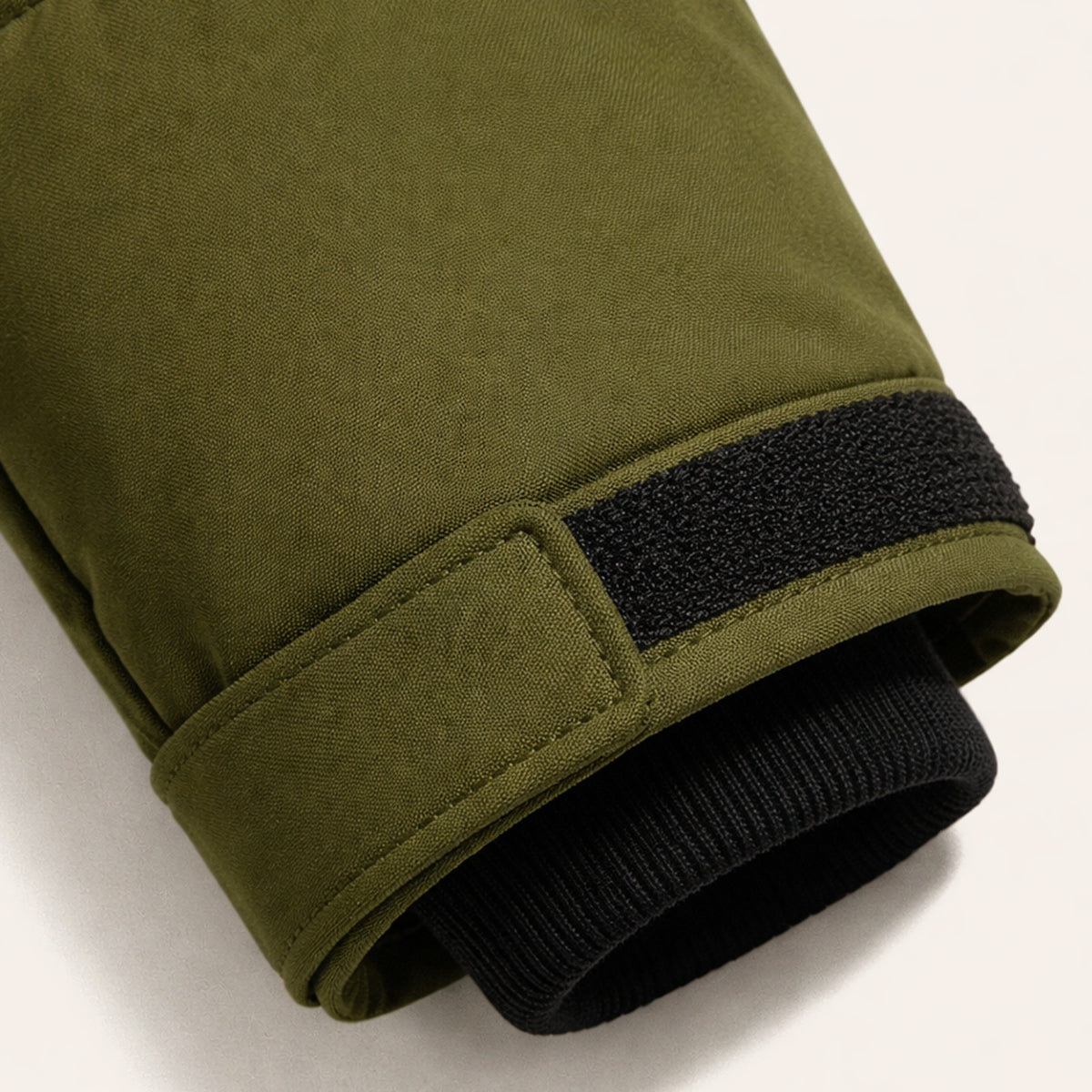 Men's Warm Puffer Coat Hooded Waterproof Zipper Pockets