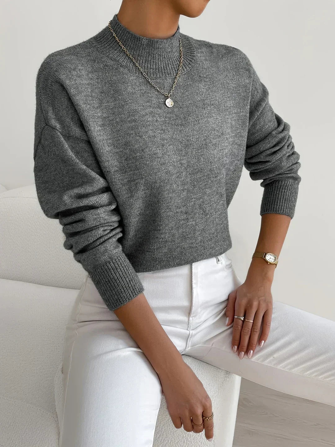 Women's Crew Neck Sweater Ribbed Edges