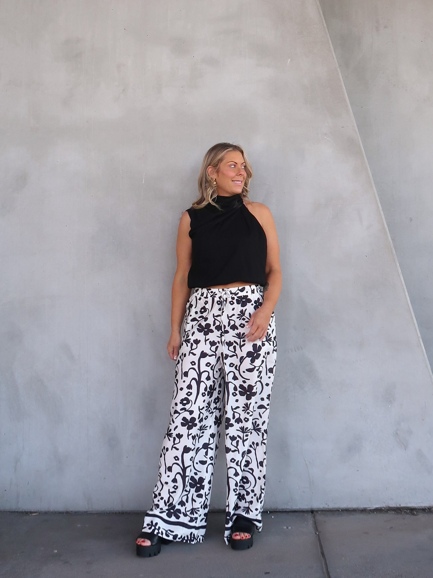 Image of Natalie | Women's High-Waisted Floral Print Wide Leg Pants