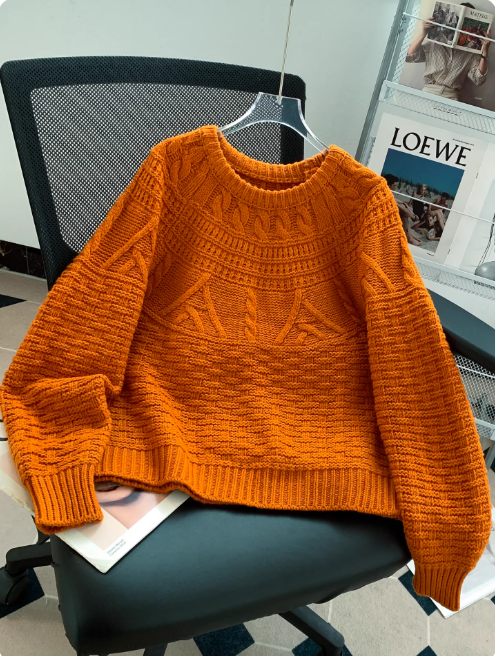 Women's Crewneck Pullover Sweater - Vonnera