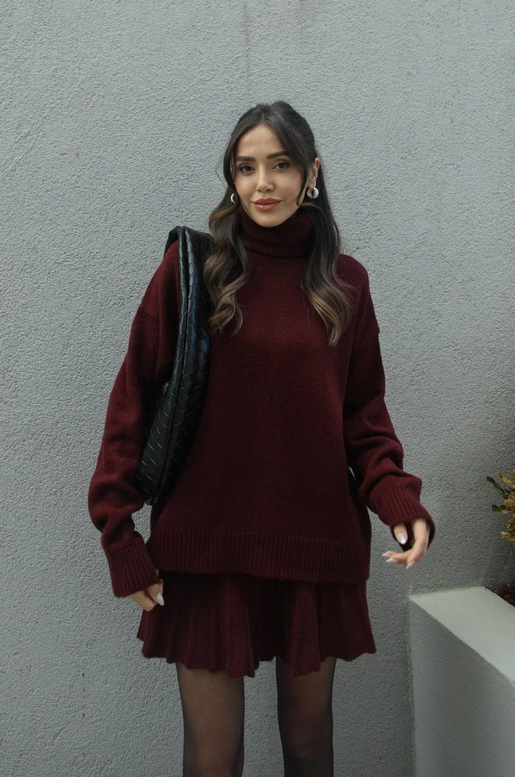Women's Turtleneck Sweater Skirt Set - Vonnera