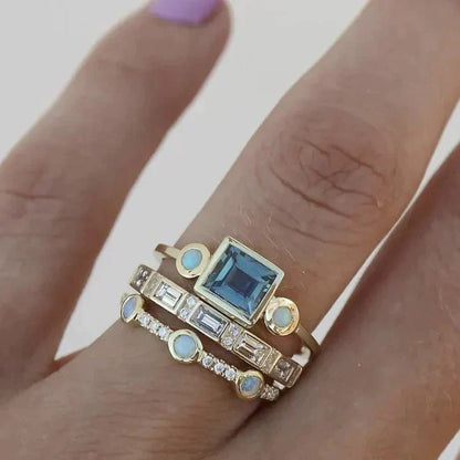 Vintage Blue Crystal Women's Ring - Vonnera