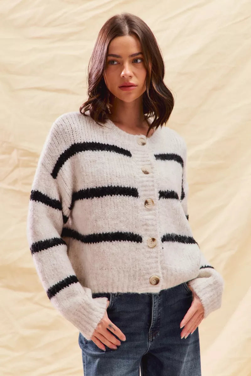 Women's Striped Cardigan Button Front - Vonnera