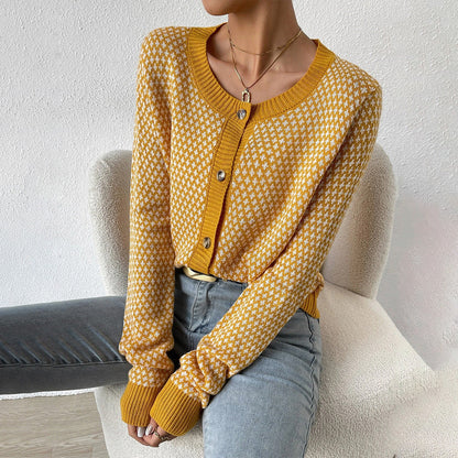 Women's Fitted Cardigan Button Front - Vonnera