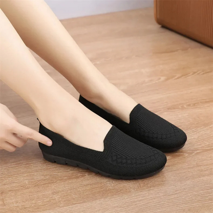 Slip-On Knit Shoes Breathable Comfortable Everyday Wear