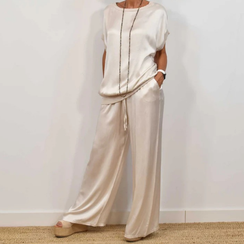 Women's Two Piece Loose Fit Outfit - Vonnera