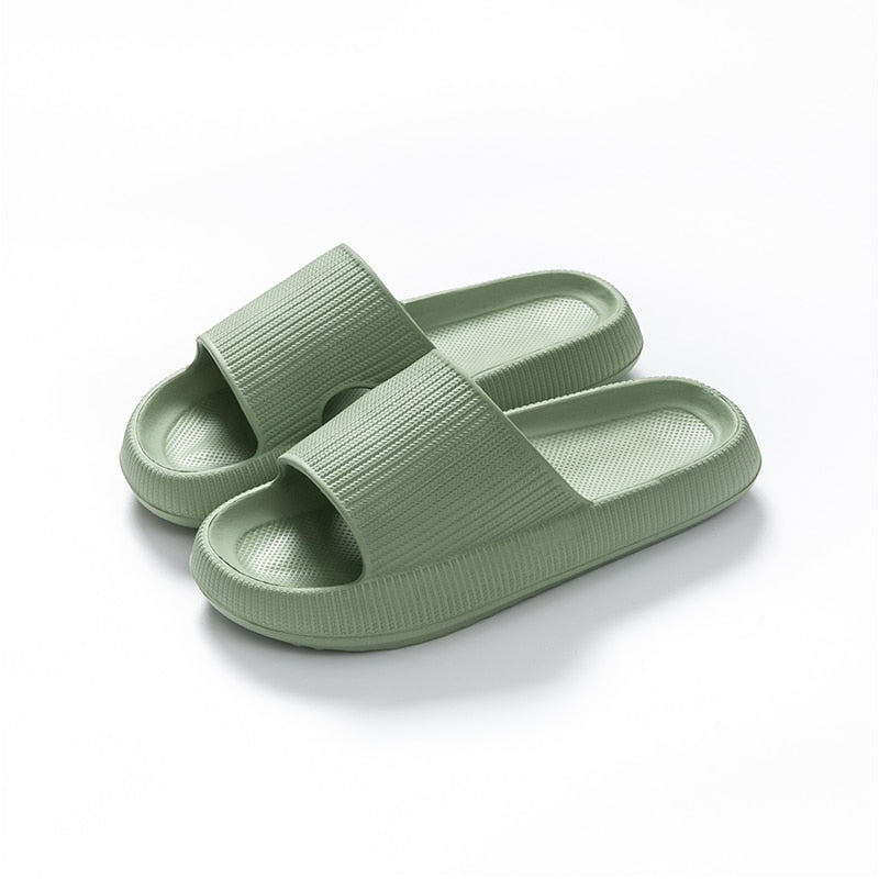Cloud Slides Comfortable Black