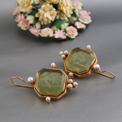 Vivara Vintage Pearl Earrings Green