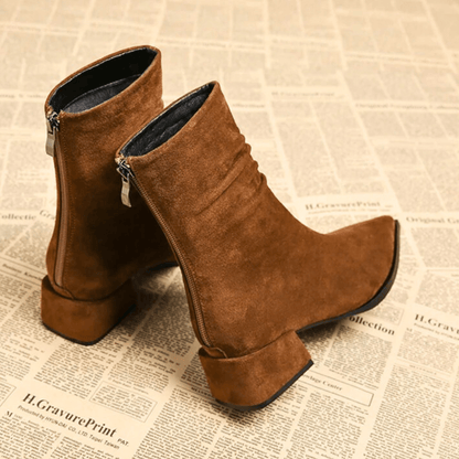 Women's Pointed Toe Boots Folded Upper Detail